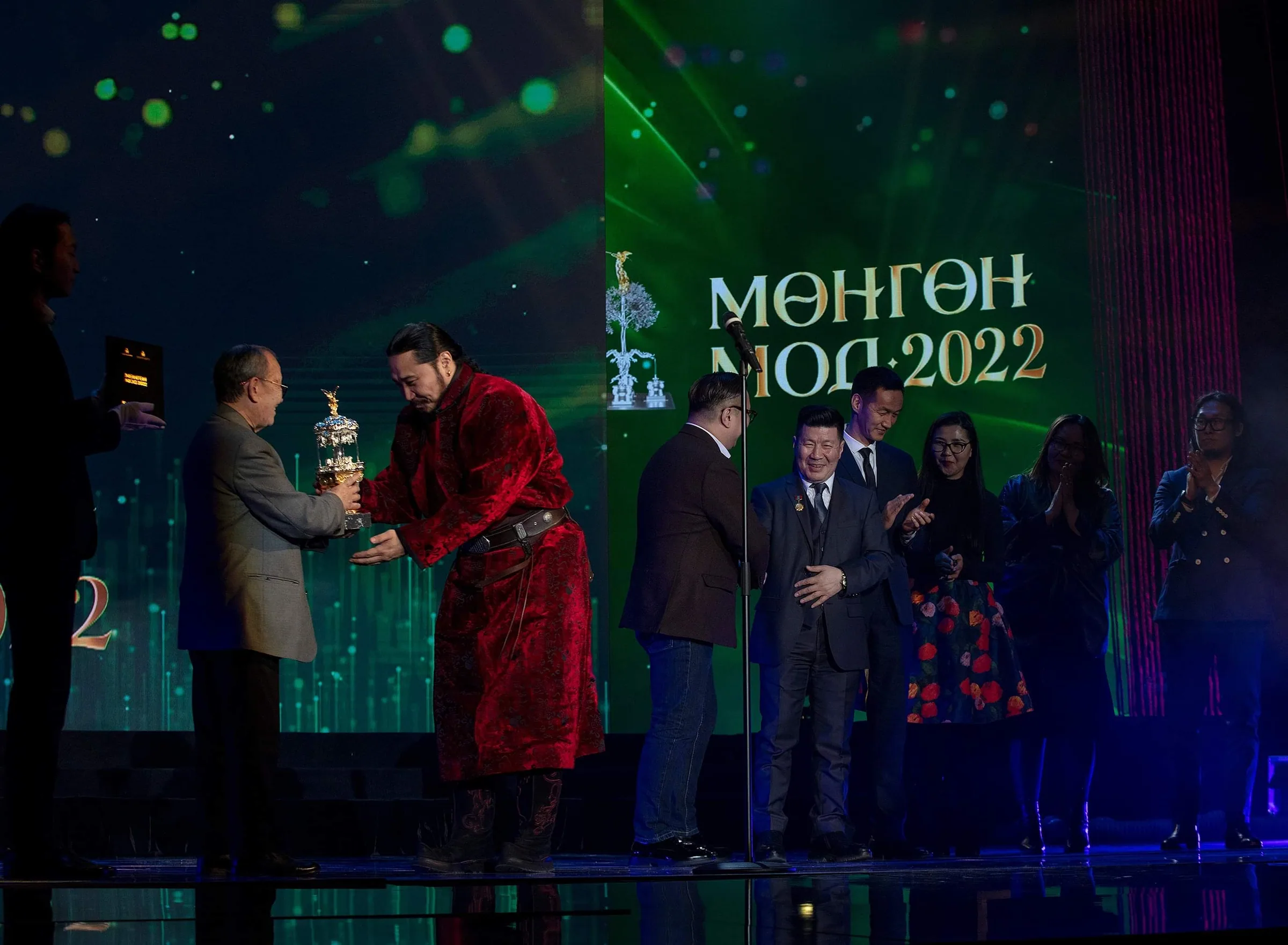 «Мөнгөн мод-2022» ёслолын үеэр.